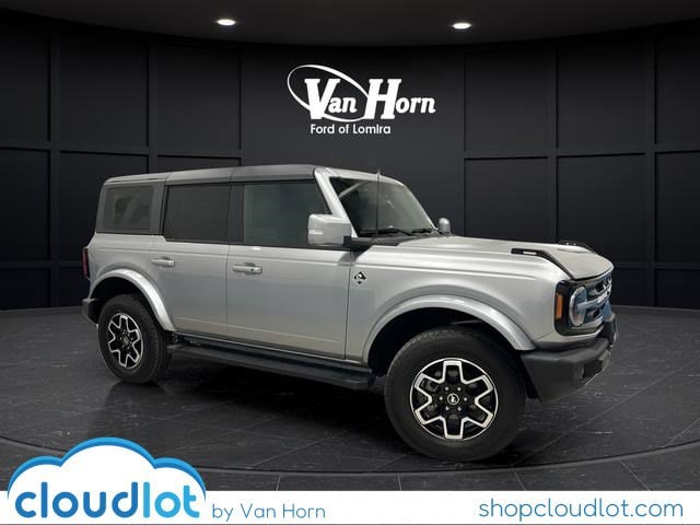 2024 Ford Bronco Outer Banks 4x4's photo