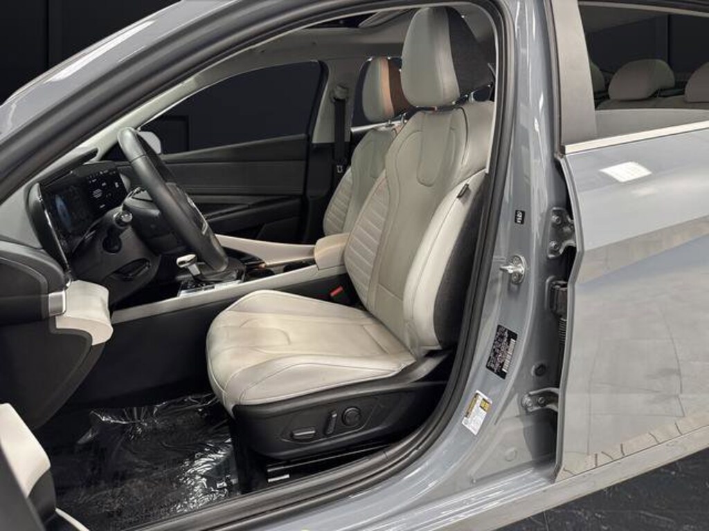Used 2023 Hyundai Elantra Hybrid Limited Sedan