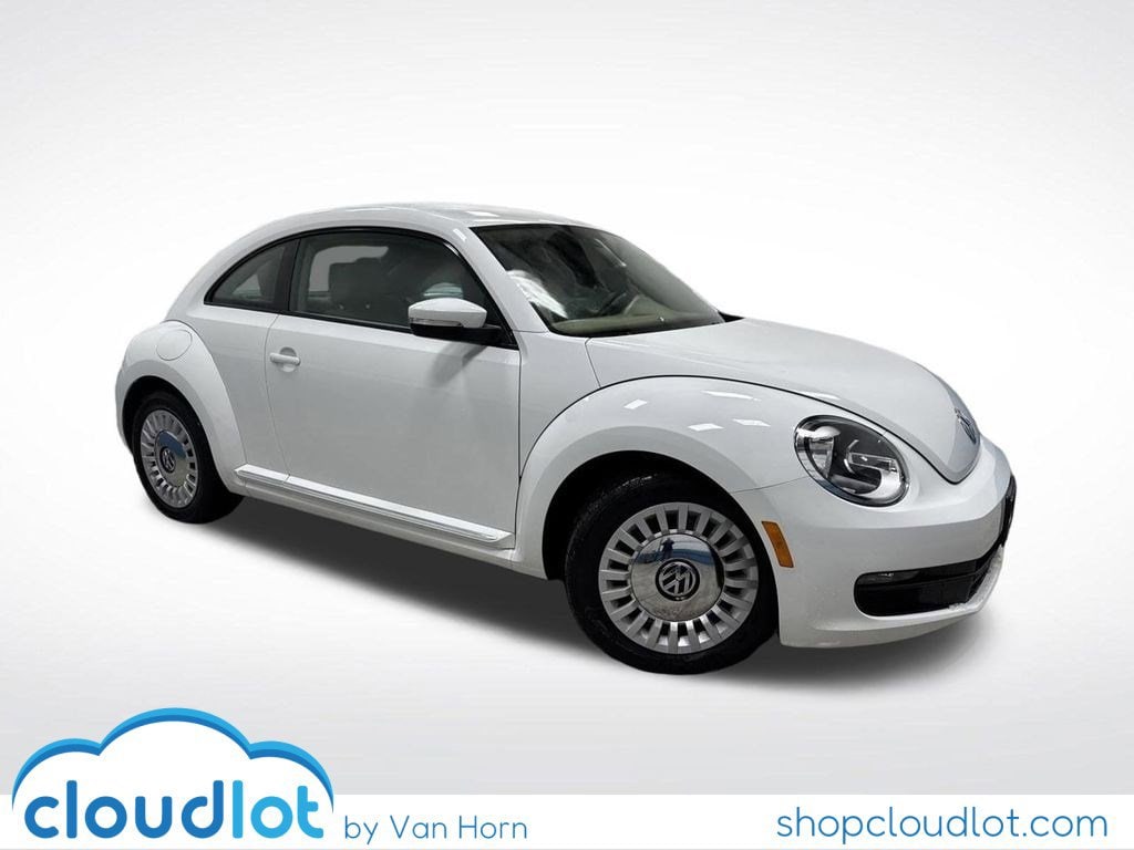 2016 Volkswagen Beetle SE's photo