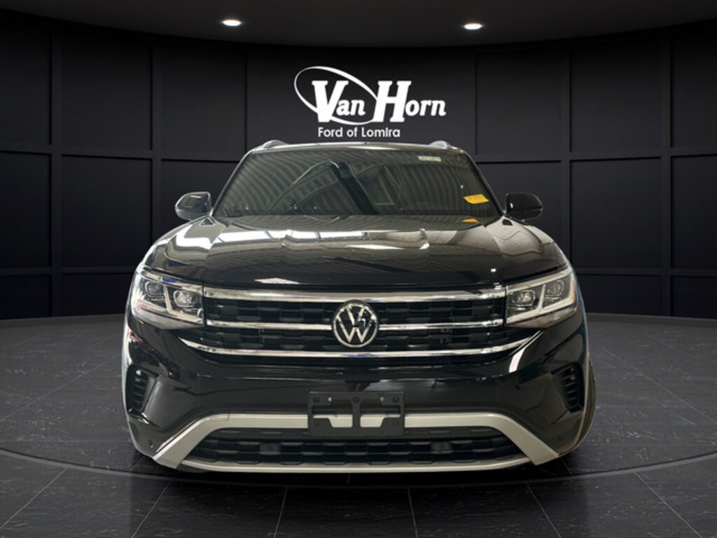Used 2022 Volkswagen Atlas Cross Sport 3.6L V6 SE w/Technology SUV