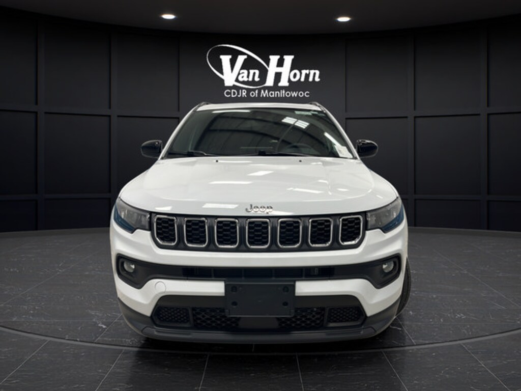 Used 2024 Jeep Compass Latitude Lux SUV