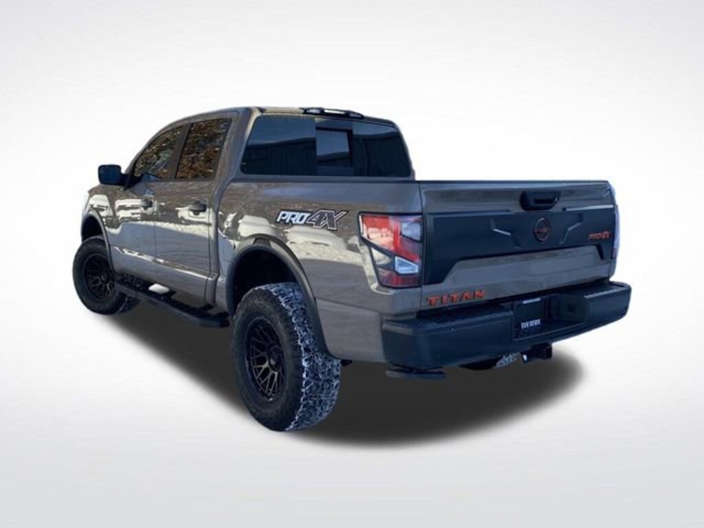 Used 2023 Nissan Titan PRO-4X Truck Crew Cab