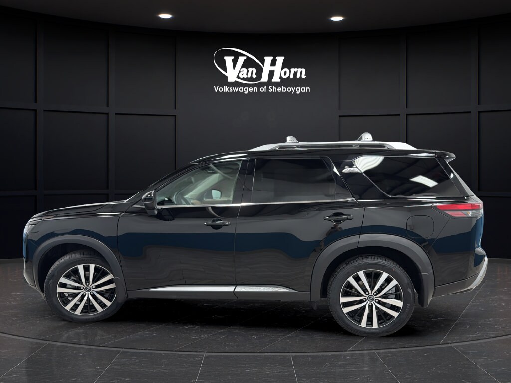 Used 2025 Nissan Pathfinder Platinum SUV