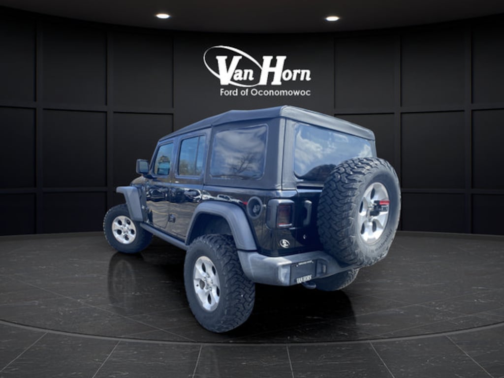 Used 2018 Jeep Wrangler Unlimited Sport SUV