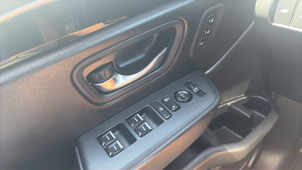 2025 Honda Pilot Touring - Photo 21