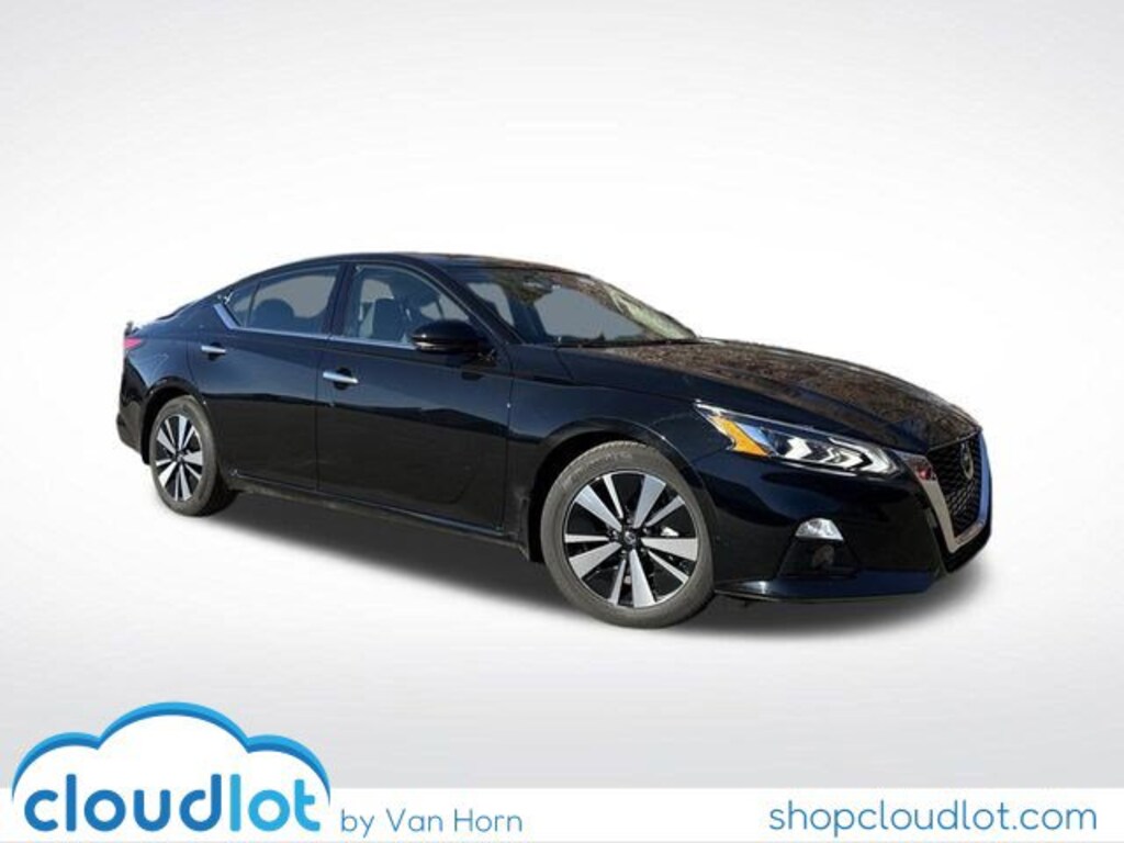 Used 2022 Nissan Altima 2.5 SL Sedan