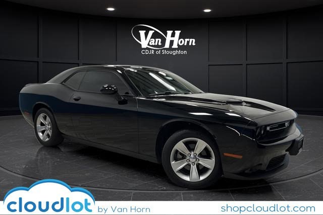 2021 Dodge Challenger SXT