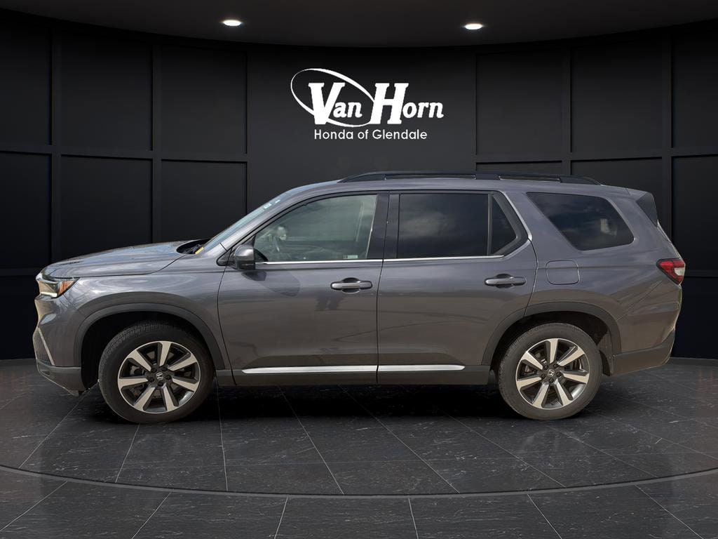 Used 2024 Honda Pilot Touring SUV