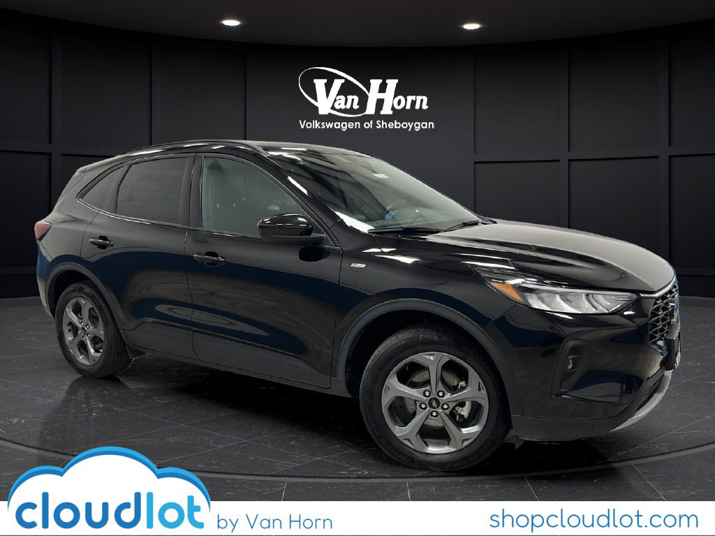 Used 2025 Ford Escape ST-Line Select SUV