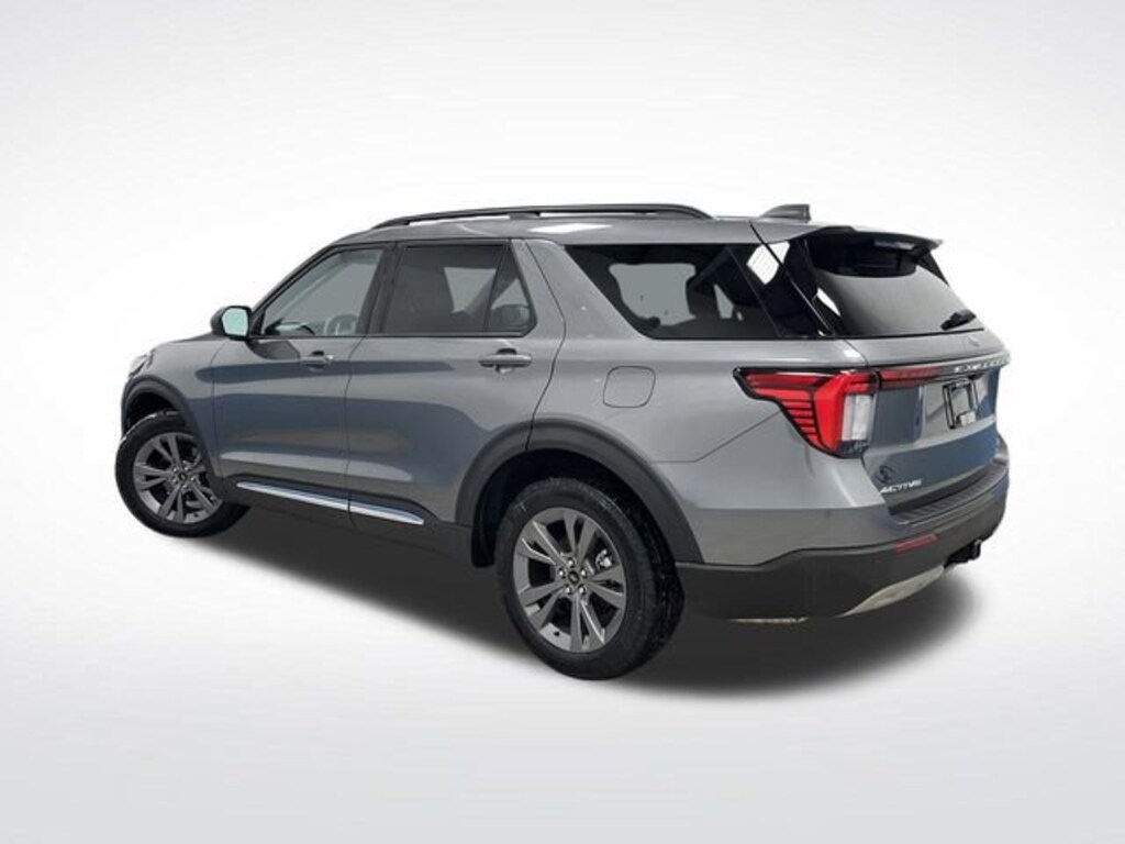 Used 2025 Ford Explorer Active SUV
