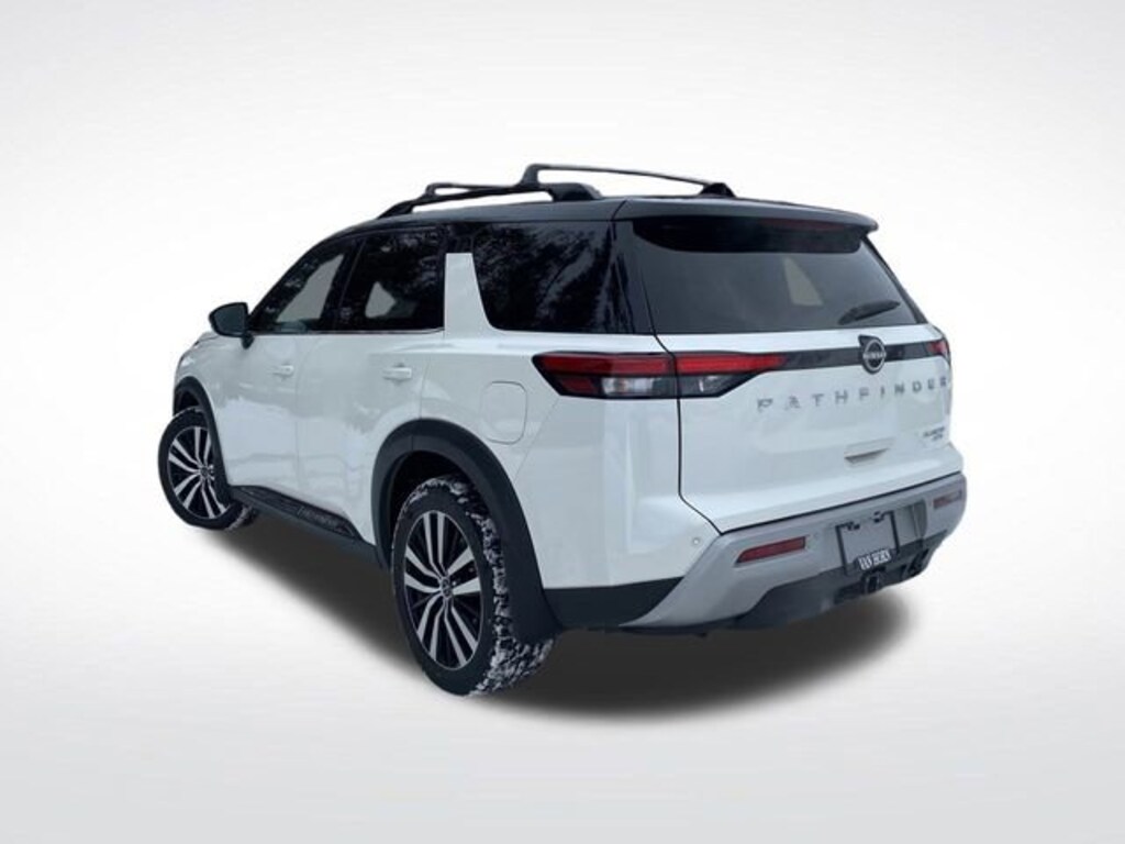 Used 2023 Nissan Pathfinder Platinum SUV