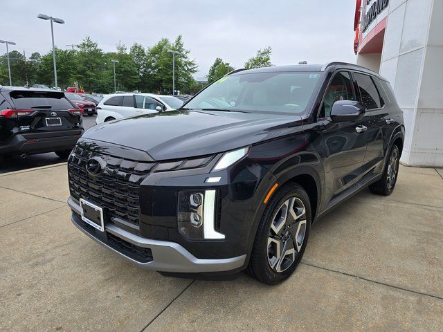 2024 Hyundai Palisade Limited photo 3