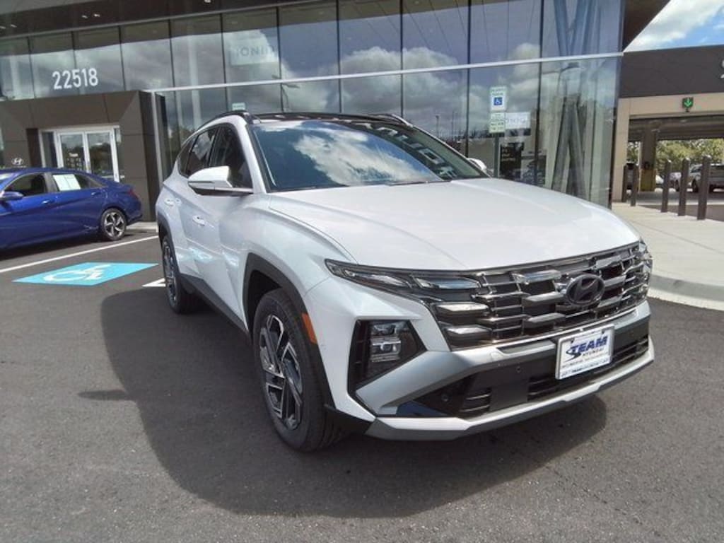 New 2025 Hyundai Tucson Hybrid Limited SUV