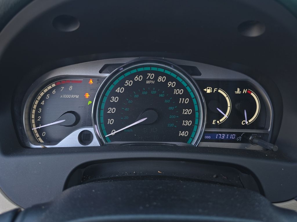 2015 Toyota Venza Limited photo 2