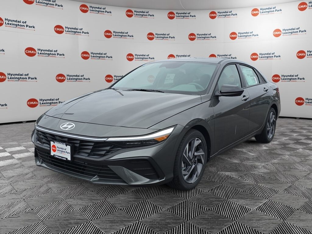 New 2025 Hyundai Elantra SEL Sport Sedan