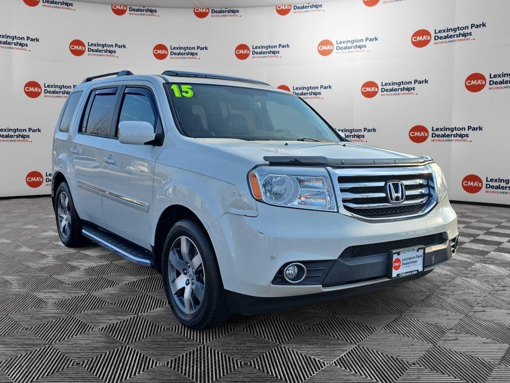 Used 2015 Honda Pilot Touring AWD SUV