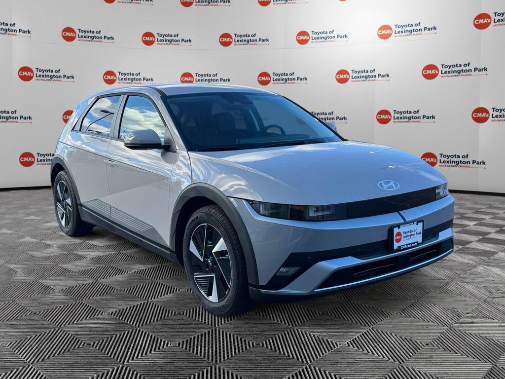 2026 Hyundai IONIQ 5 SEL's photo