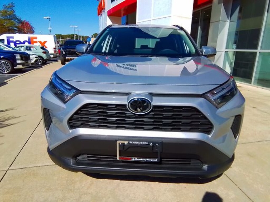 New 2025 Toyota RAV4 XLE SUV