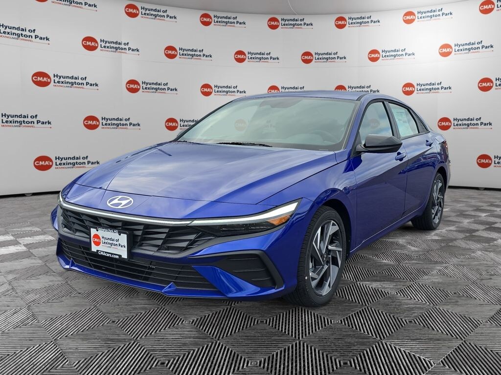 New 2025 Hyundai Elantra SEL Sport Sedan