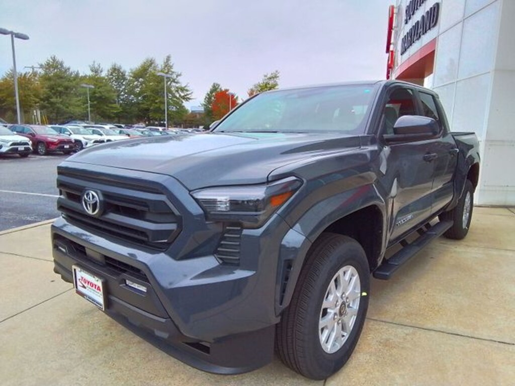 New 2025 Toyota Tacoma SR5 Truck Double Cab