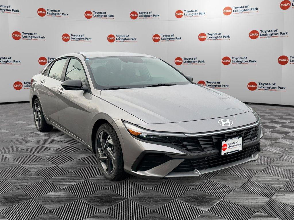 2025 Hyundai Elantra Sedan 