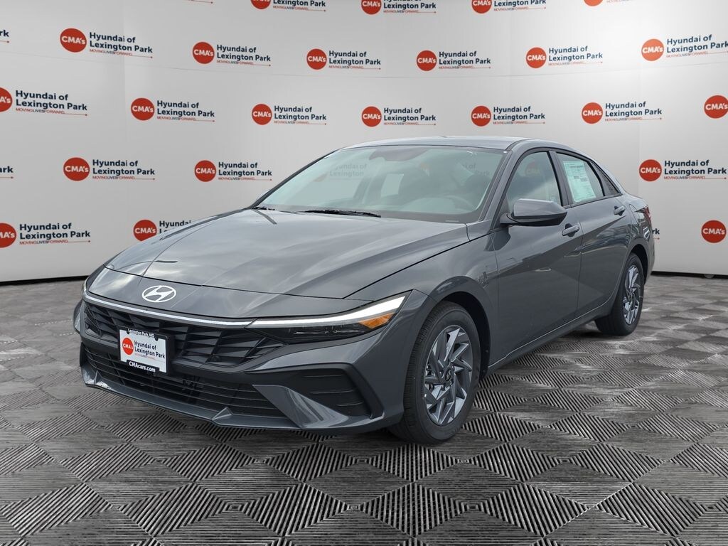 New 2025 Hyundai Elantra Hybrid Blue Sedan