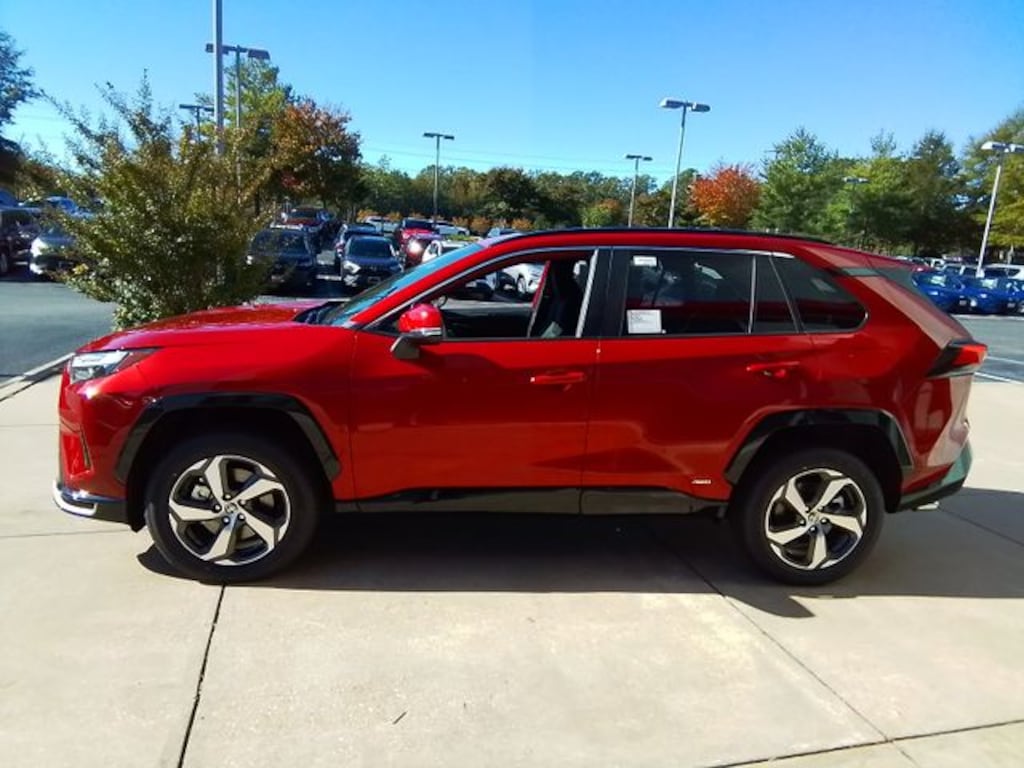 New 2025 Toyota RAV4 Plug-in Hybrid SE SUV