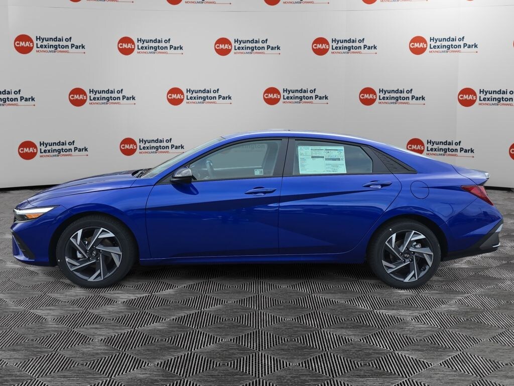 New 2025 Hyundai Elantra SEL Sport Sedan