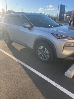 2022 Nissan Rogue SV SUV
