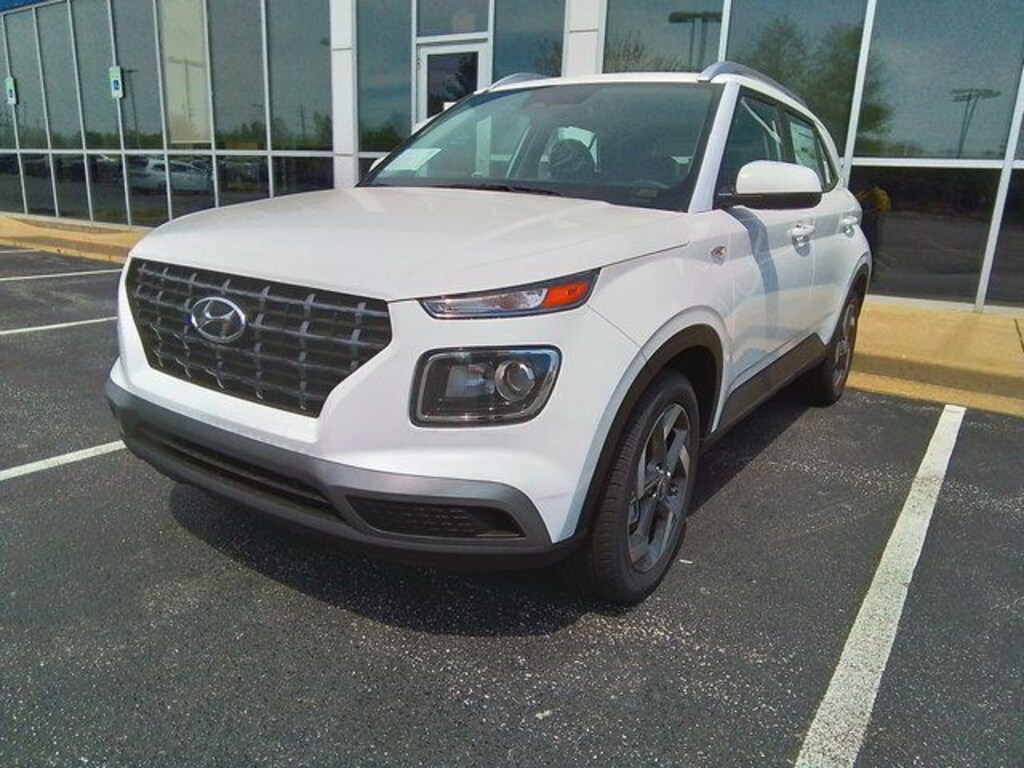 New 2025 Hyundai Venue SEL SUV