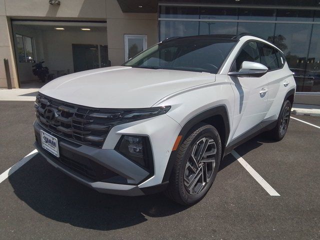 2025 Hyundai Tucson Hybrid Limited photo 2
