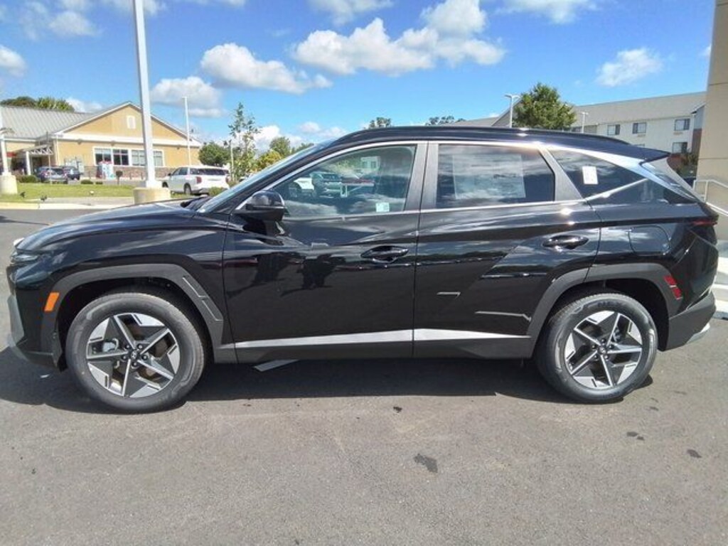 New 2025 Hyundai Tucson Hybrid SEL Convenience SUV