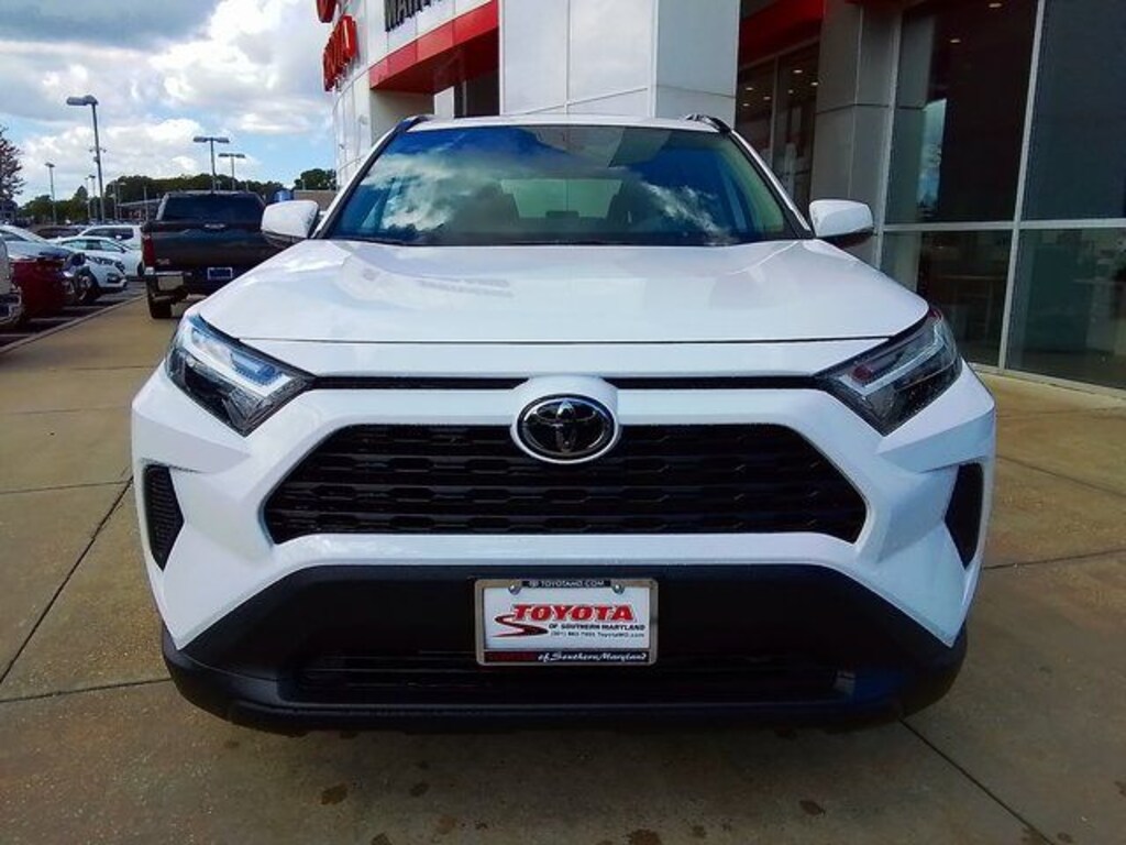 New 2025 Toyota RAV4 XLE SUV