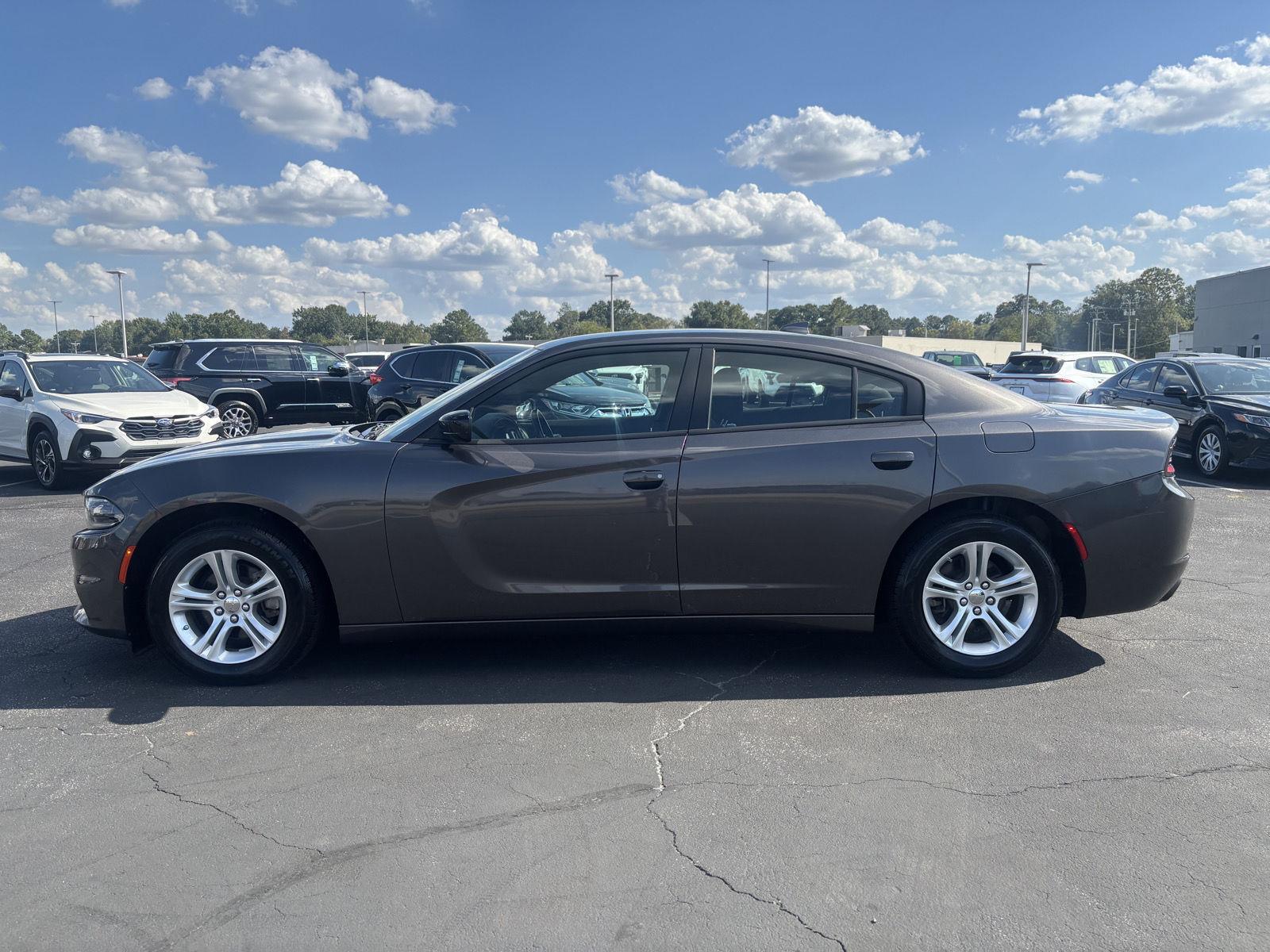 2023 Dodge Charger SXT photo 4