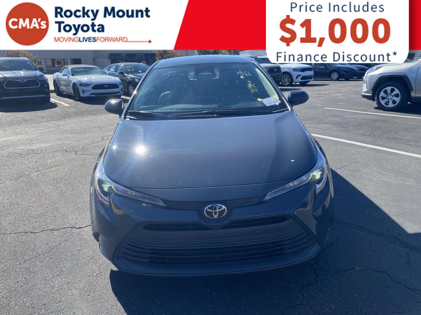 2024 Toyota Corolla LE photo 2