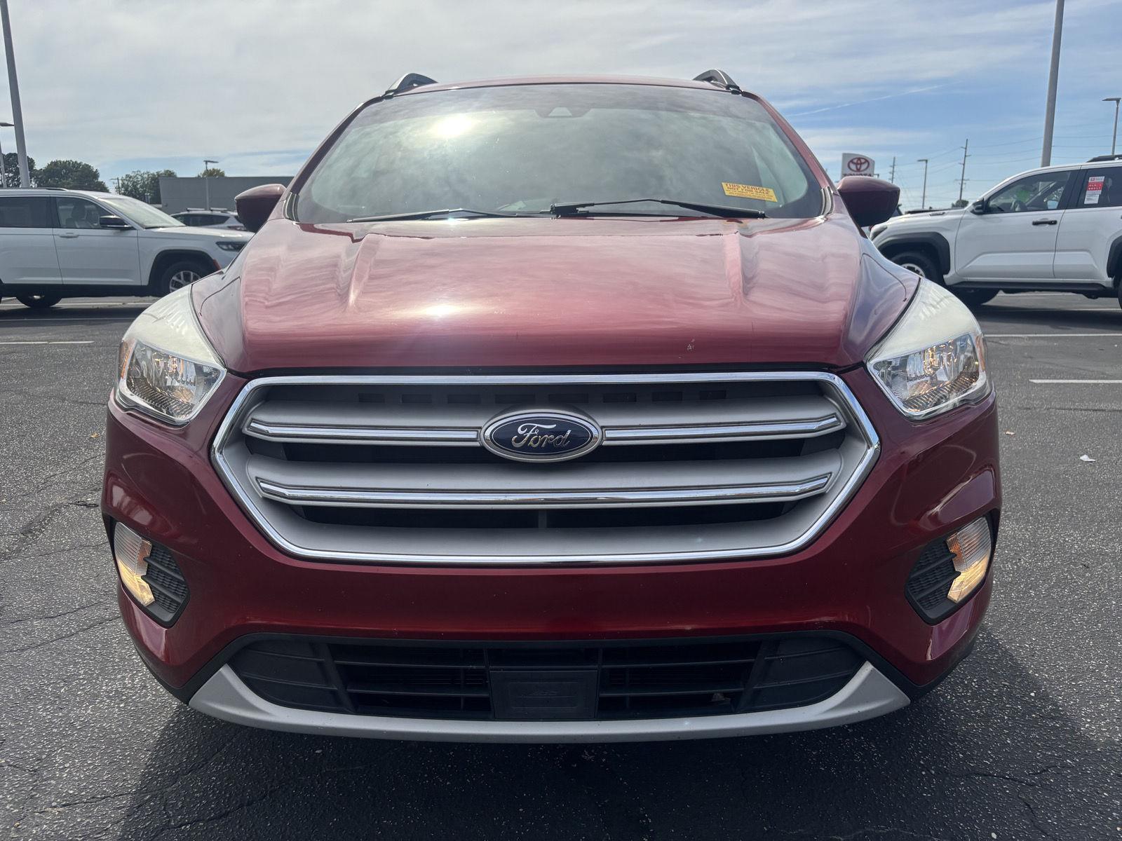 2018 Ford Escape SE photo 2