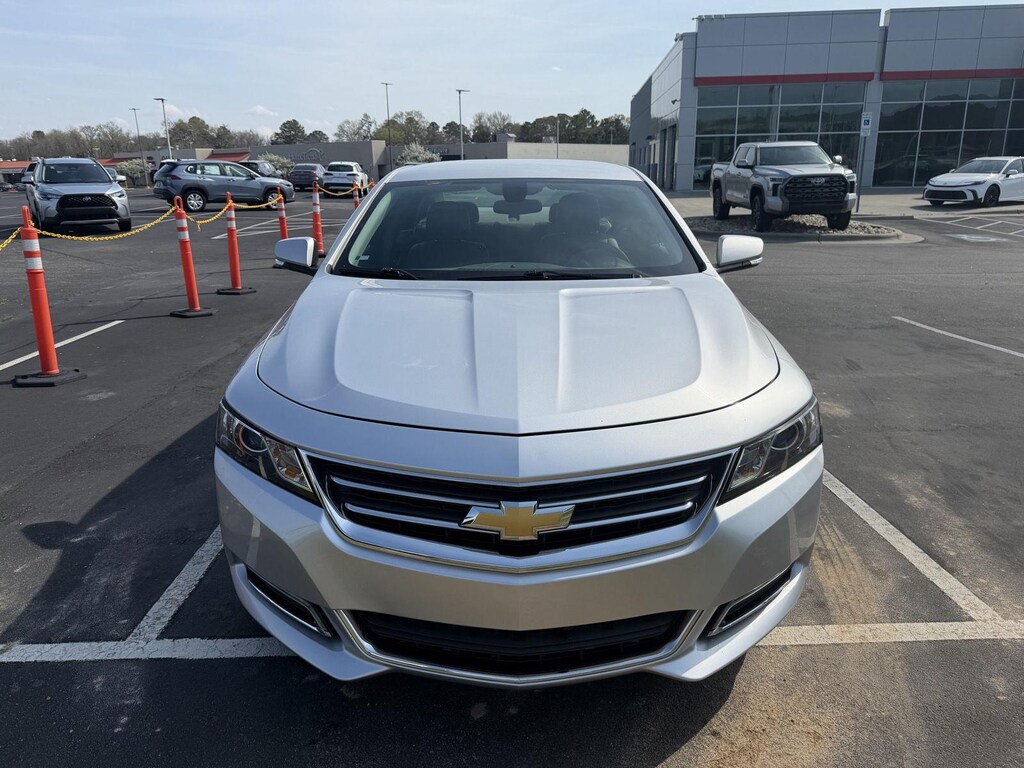 Used 2018 Chevrolet Impala LT w/1LT Sedan