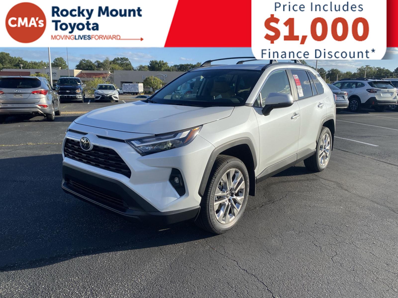 2025 Toyota RAV4 XLE Premium photo 3