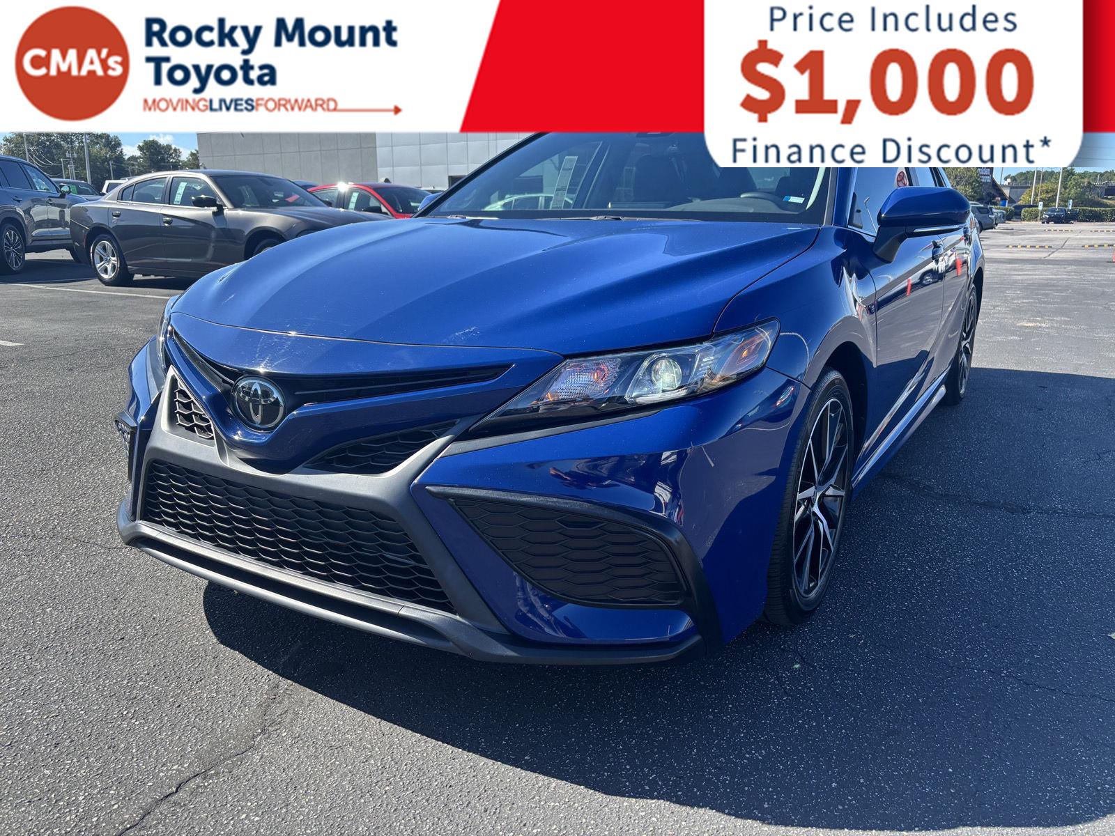 2023 Toyota Camry SE photo 2