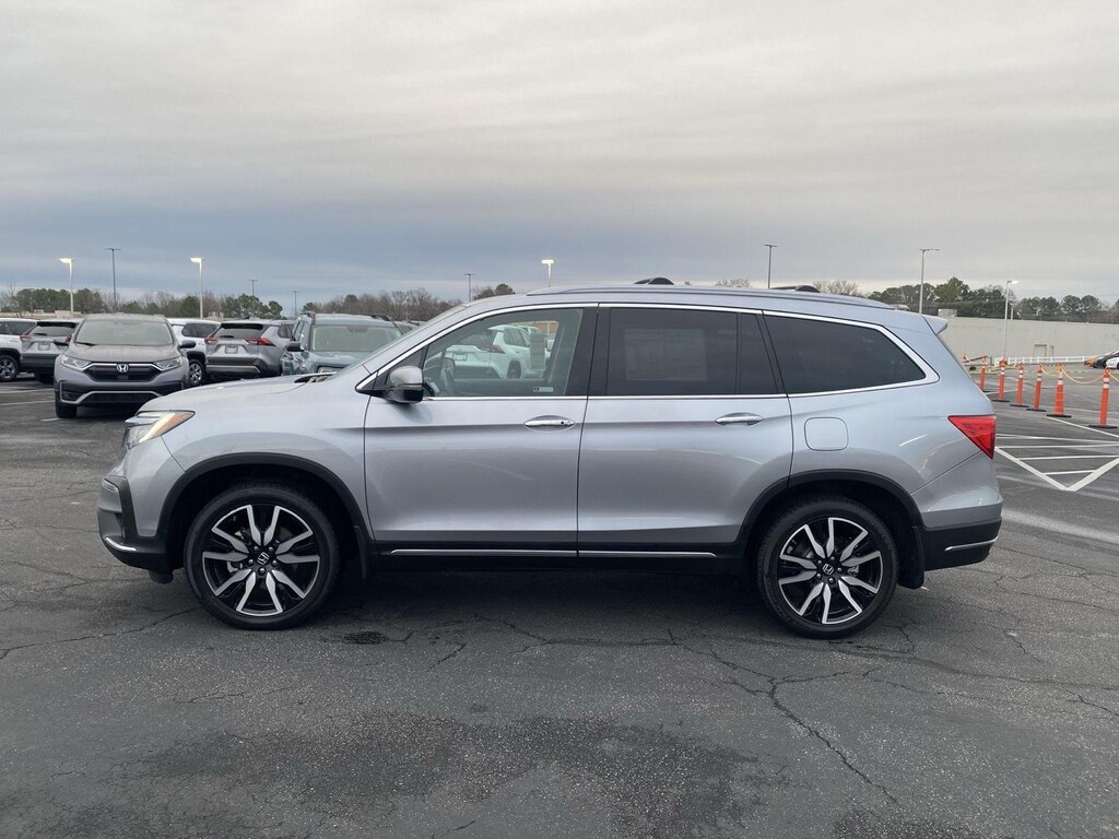 Used 2020 Honda Pilot Touring 8 Passenger AWD SUV