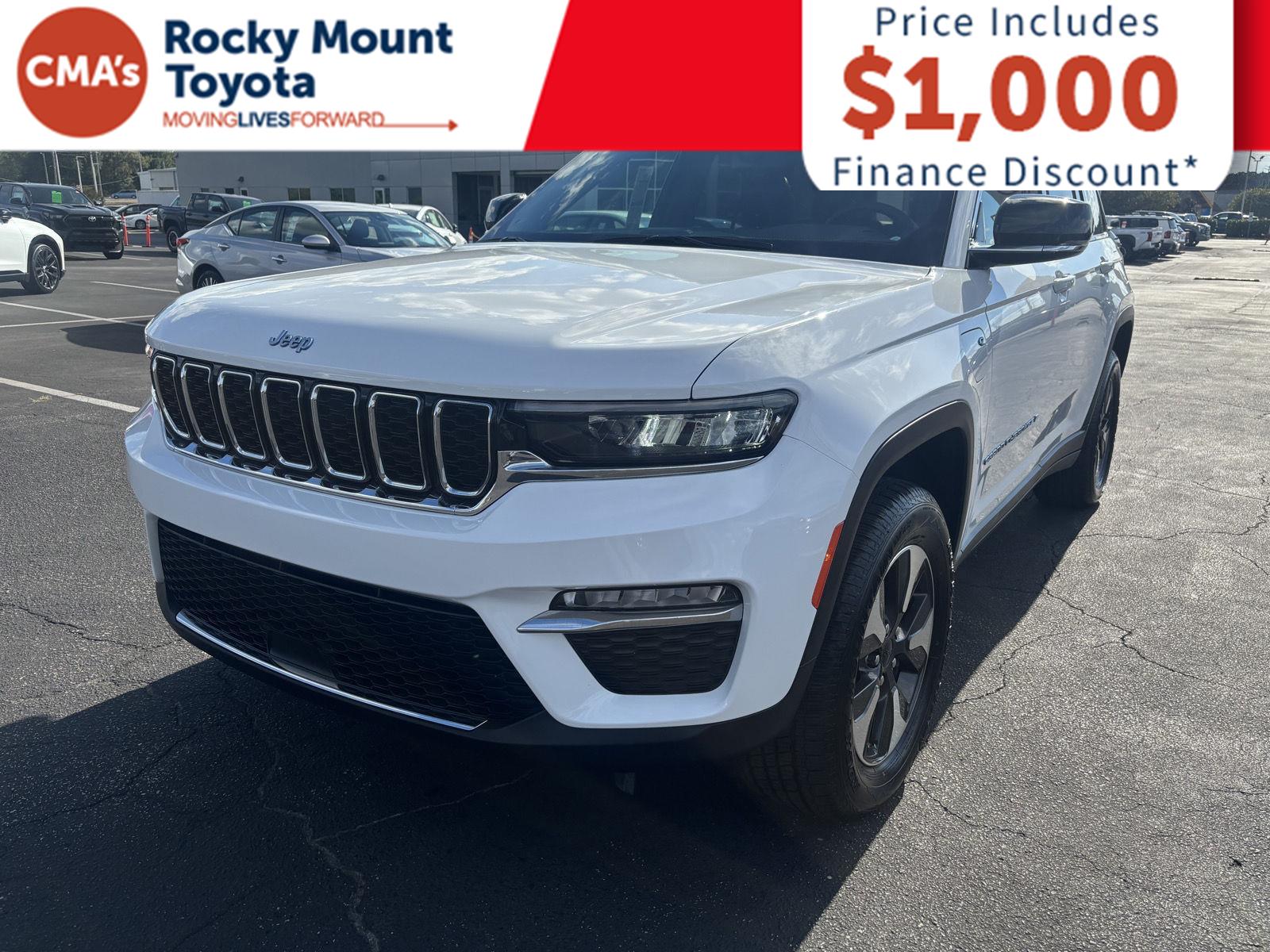 2024 Jeep Cherokee Limited 4xe photo 2
