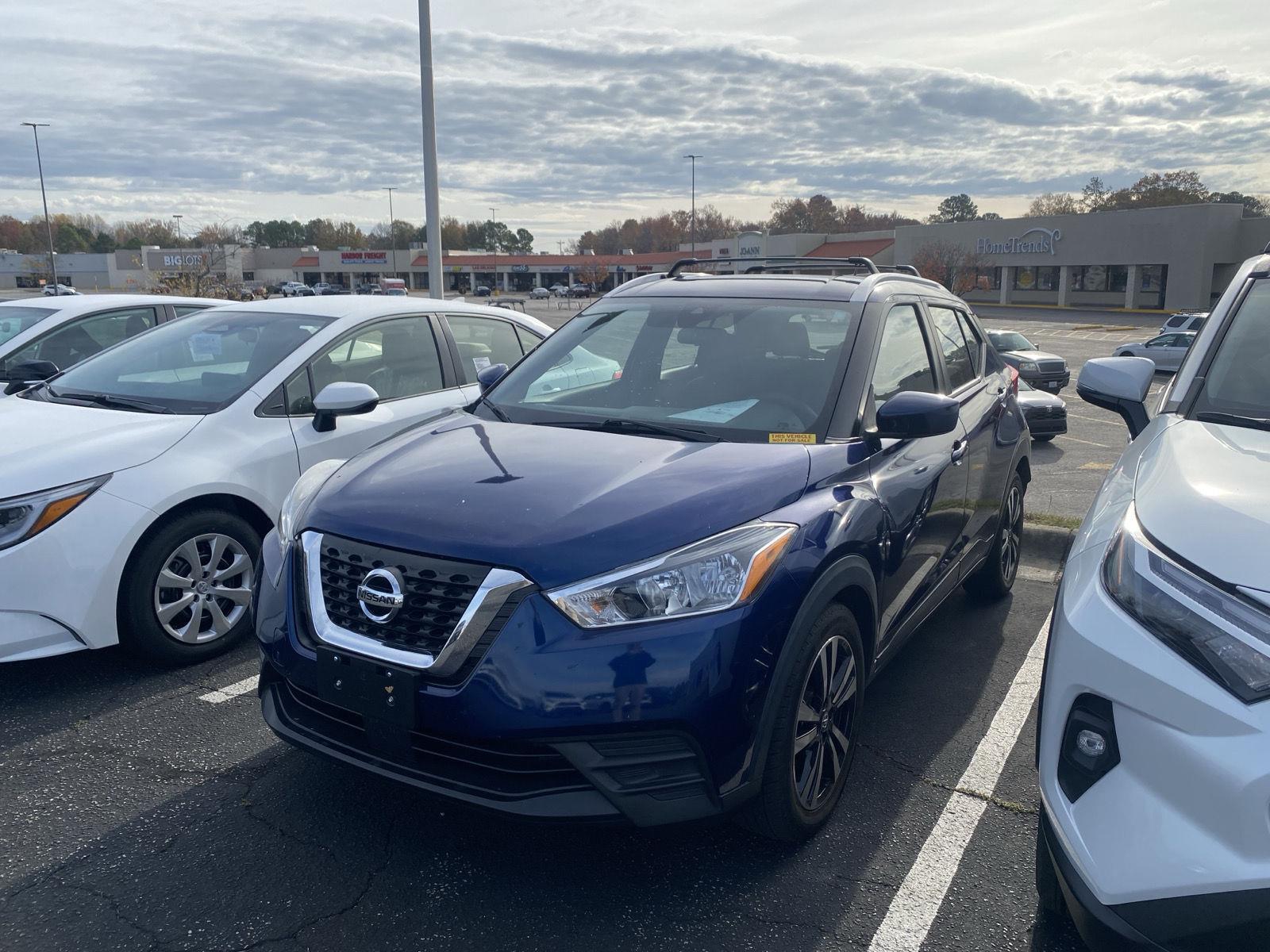 2020 Nissan Kicks SV photo 3
