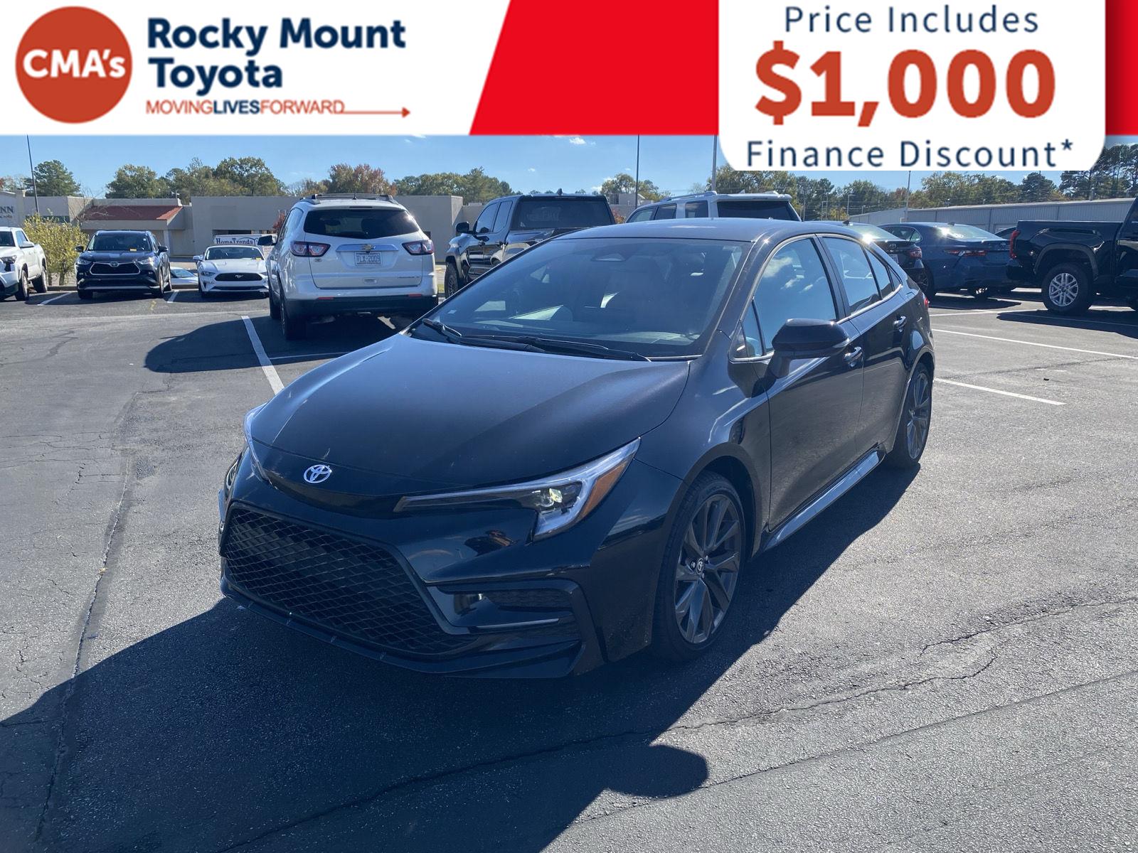 2025 Toyota Corolla SE photo 3