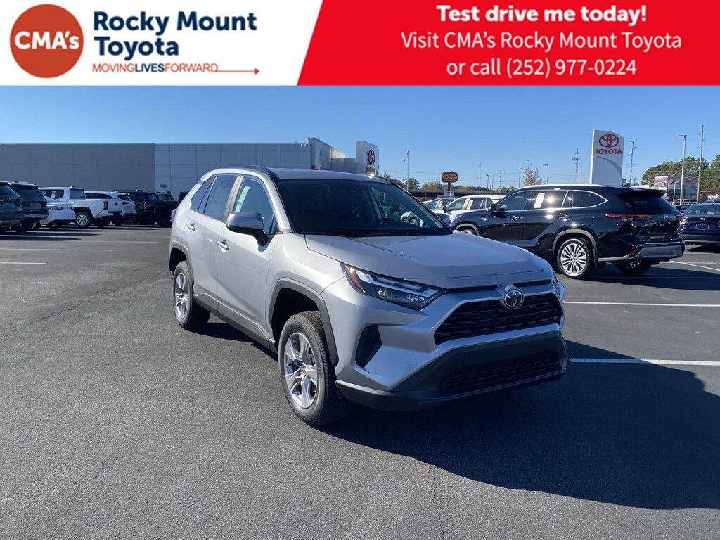 New 2025 Toyota RAV4 XLE SUV