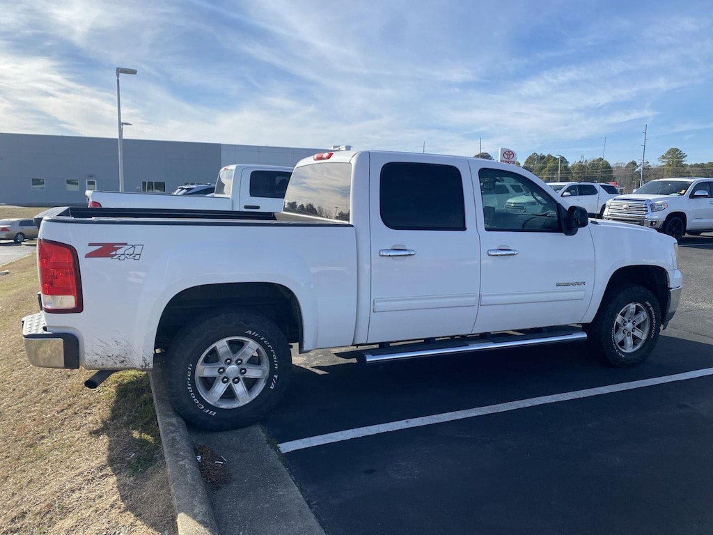 Used 2012 GMC Sierra 1500 SLE Crew Cab 4WD Truck Crew Cab