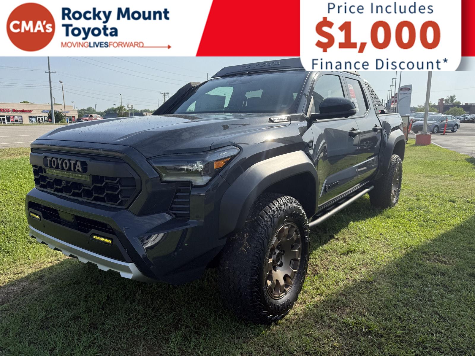 2025 Toyota Tacoma Trailhunter photo 3