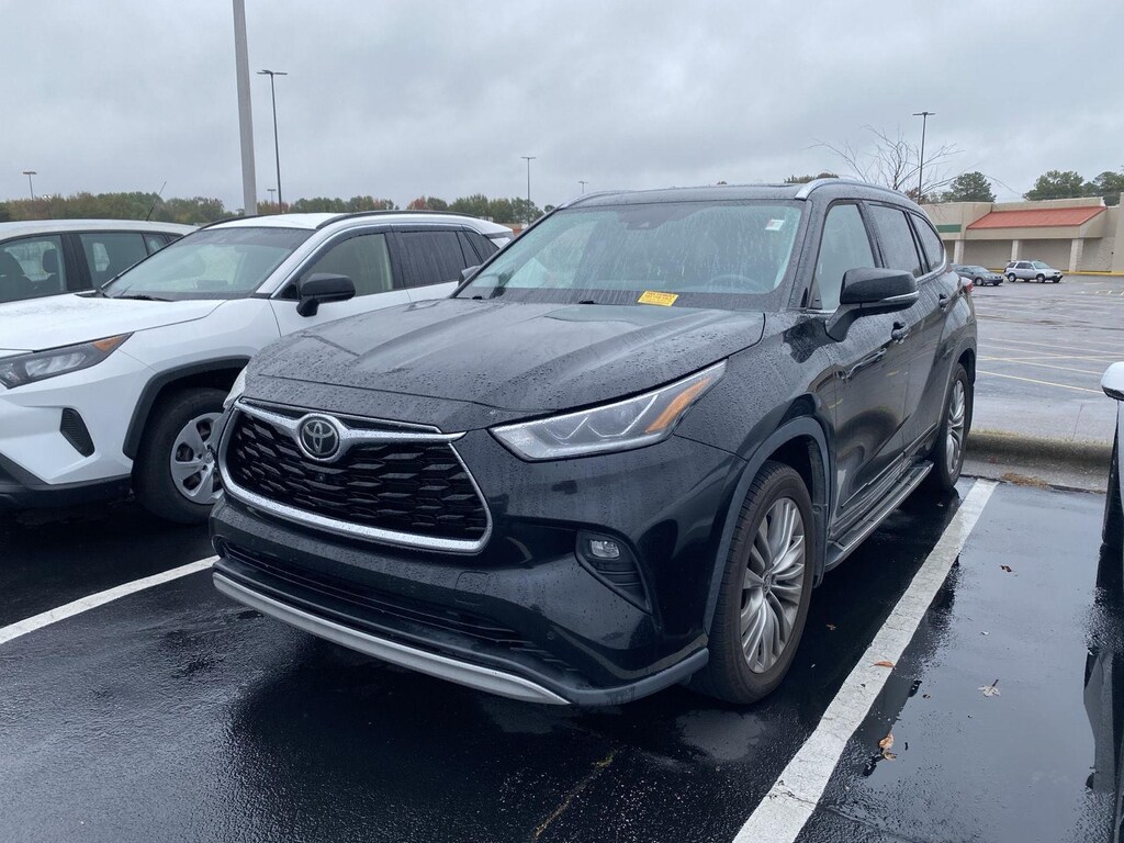 Used 2021 Toyota Highlander Platinum SUV