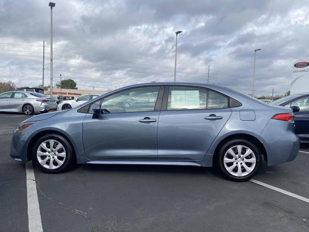 Used 2024 Toyota Corolla LE Sedan