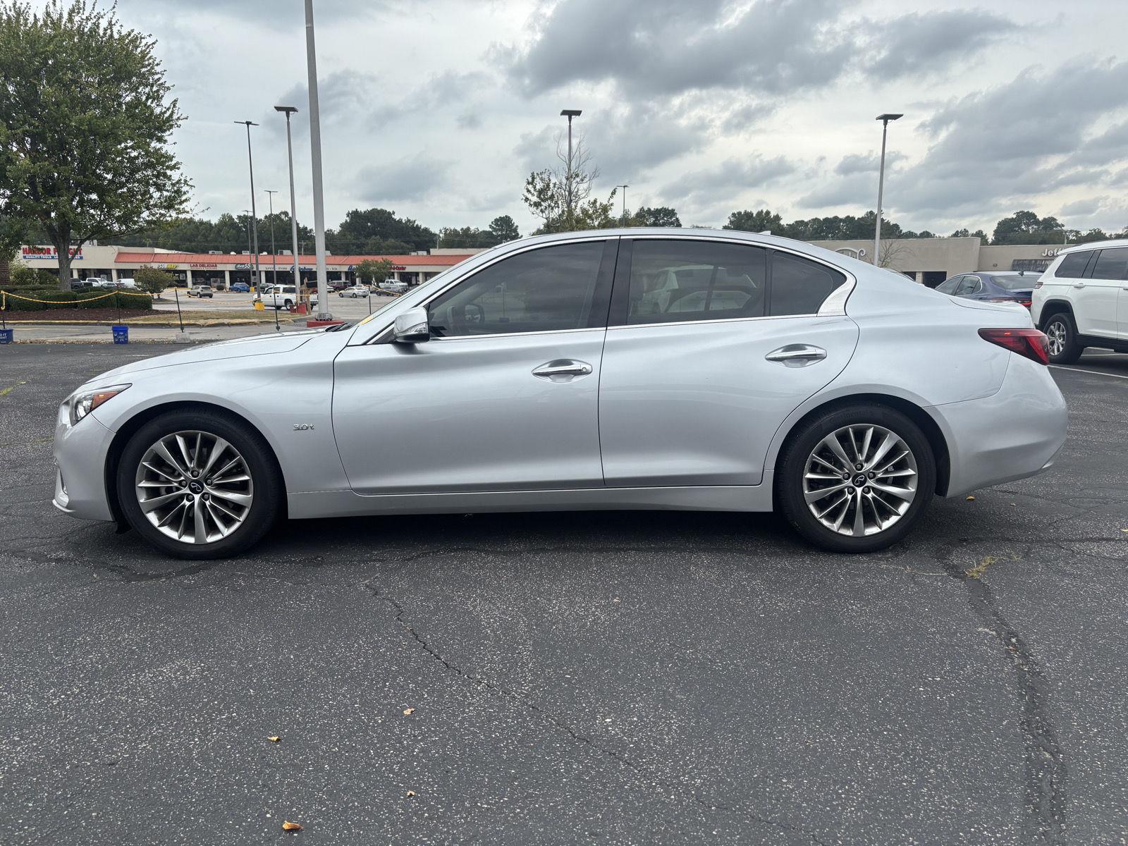 2020 Infiniti Q50 3.0t LUXE photo 4