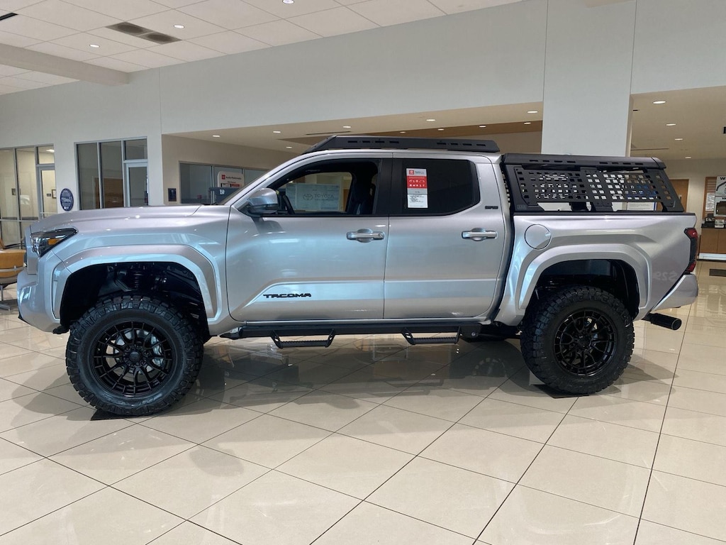 New 2025 Toyota Tacoma SR5 Truck Double Cab